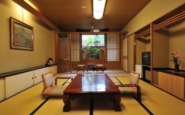 Shibu Onsen Kokuya