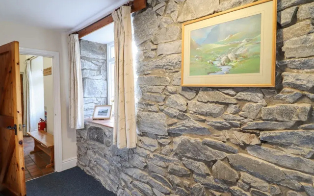 Farchynys Court Cottage