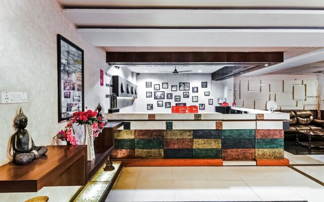 AR Grand Hotel
