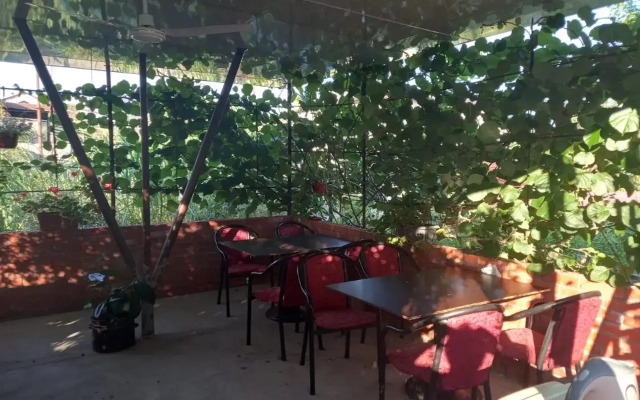 Guest house on Adleiba