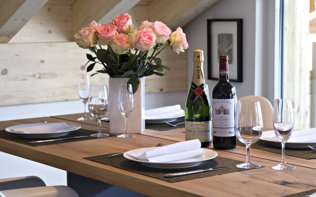 Chalet Altesse Serviced Apartments