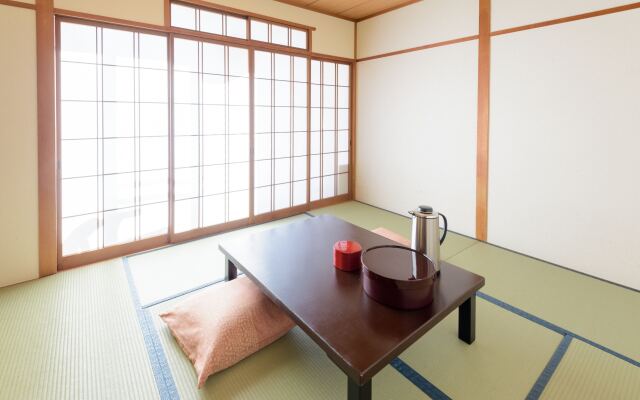 Yamatoya Honten Ryokan Osaka