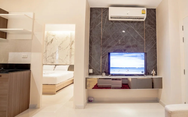 The Lago Naiharn Phuket By Sala Estate