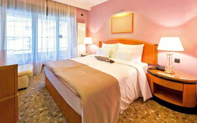 Zhiying Bohai Express Hotel (Guangzhou Zhujiang Xincheng Zhongshan Eye Hospital Branch)