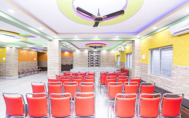 FabHotel Nest