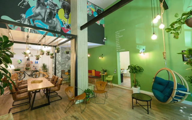Blue Bottle Boutique Hotel