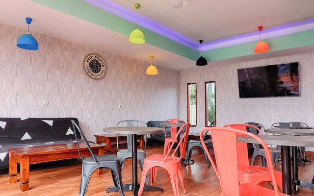 Hotel Jinan Makassar by OYO Rooms