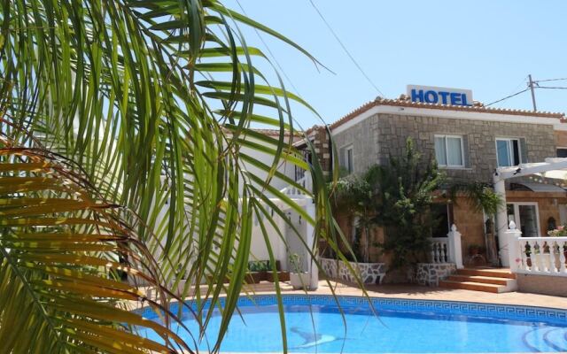 Hotel Casa Día y Noche