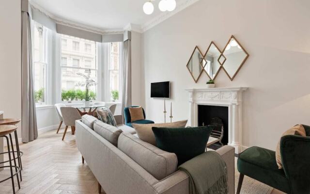 Elegant 3 Bed Apt W Terrace Near Kensington