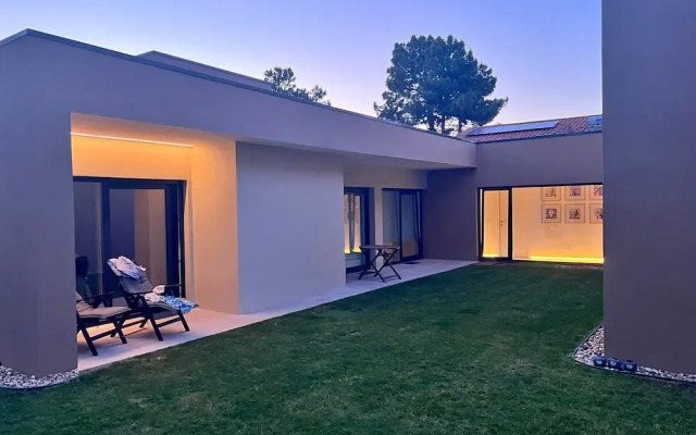 Modern 4-bed Villa 4K Beach 30k Lisbon