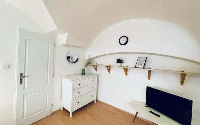 Studio Nicolas II Prague