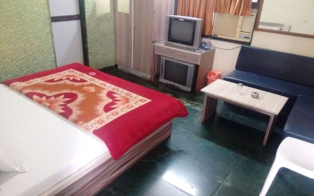 Hotel Aradhana Lodging