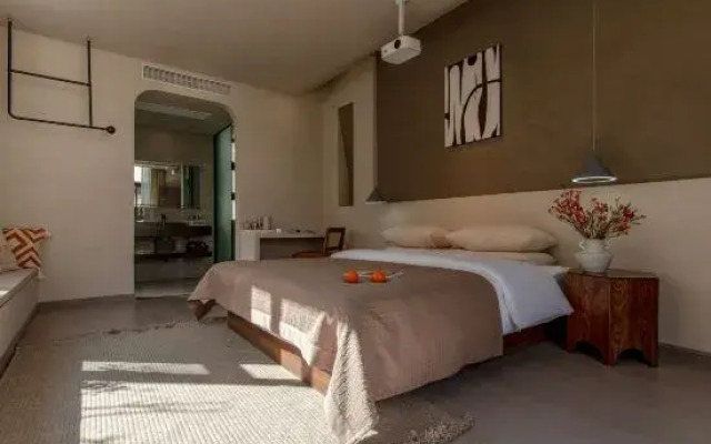 Lijiang Yixi Yixia Designer's Light - luxury Homestay (Gucheng Store)