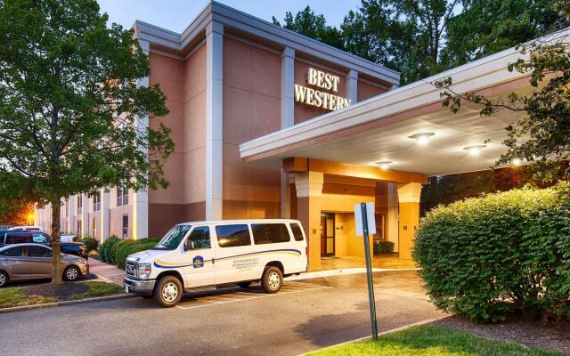 Best Western Plus Richmond Airport Hotel
