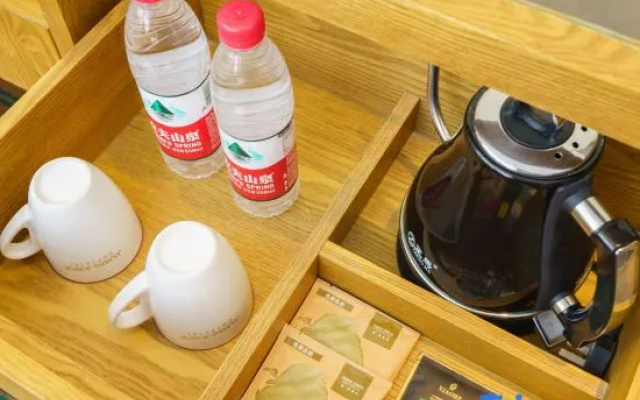 James Joyce Coffetel Hotel (Hotan Night Market)