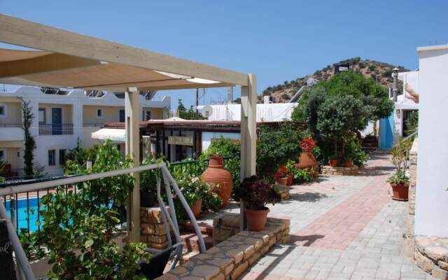Ariadne Apts