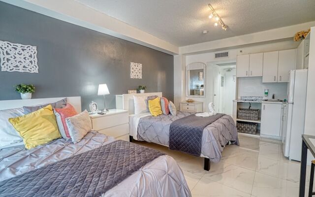 Private Apartments at the Casablanca