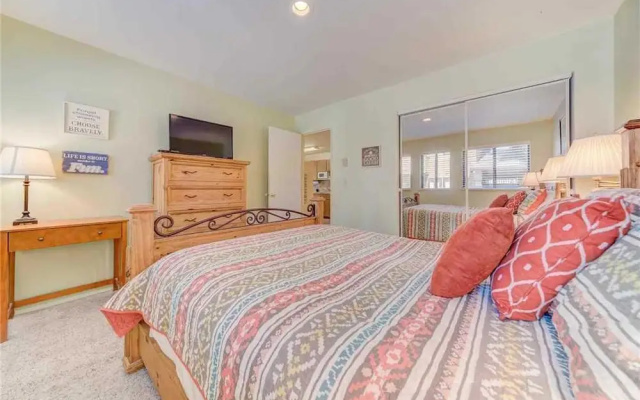 Powder Village Condominium E5
