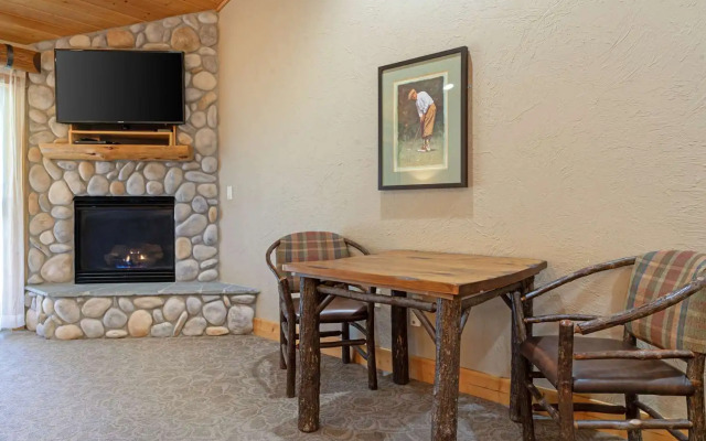 Best Western Ponderosa Lodge