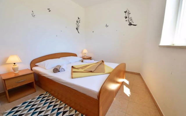 Apartment Sani Karlobag 17049