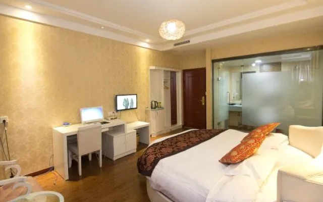 Q+ Jiuhuashan Hongyunlou Grand Hotel