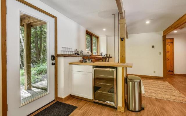 Northeast Passage Chalet