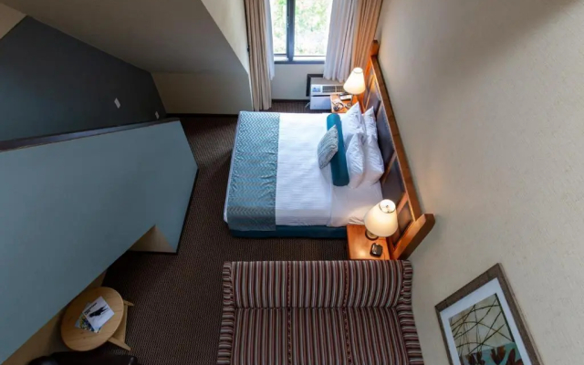 Blackcomb Lodge