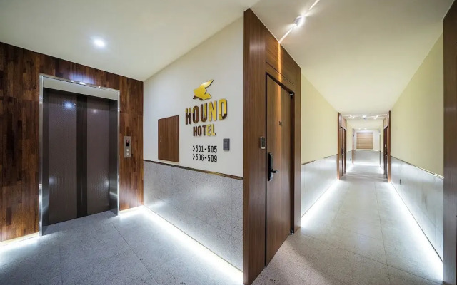 Hound Hotel Daegu Seongseo