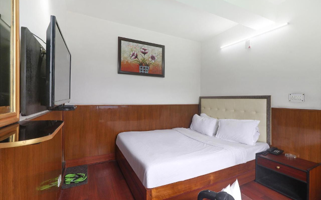 FabHotel Meylong Hills