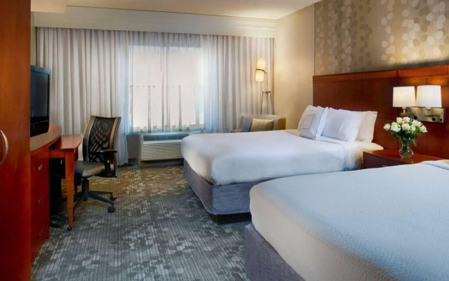 Courtyard by Marriott Collierville