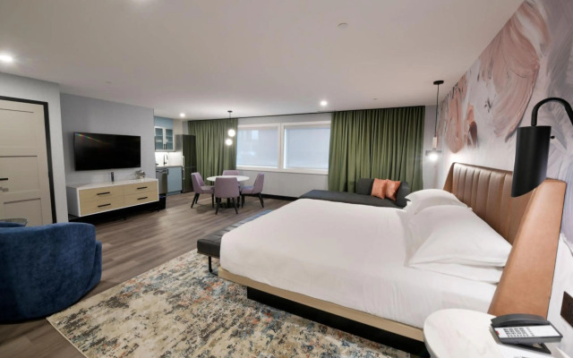 Sheraton Laval Hotel