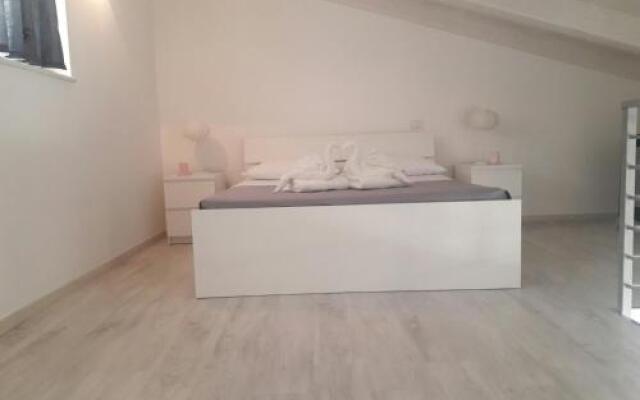 White Club Residence