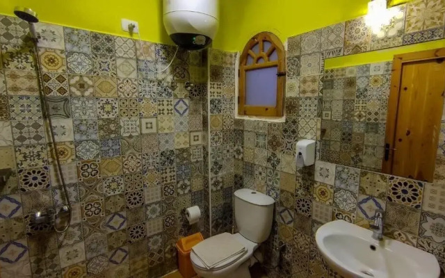 Shams Hotel & Dive Centre