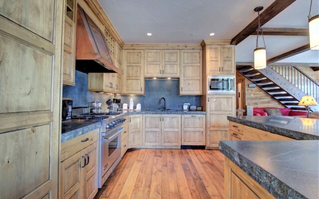 Lr974 Lewis Ranch Custom Executive 4br 4ba 4 Bedroom Home
