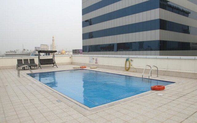 Moon Valley Hotel Apartment