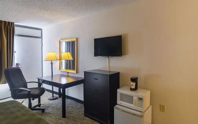 Regency Inn Sulphur Springs