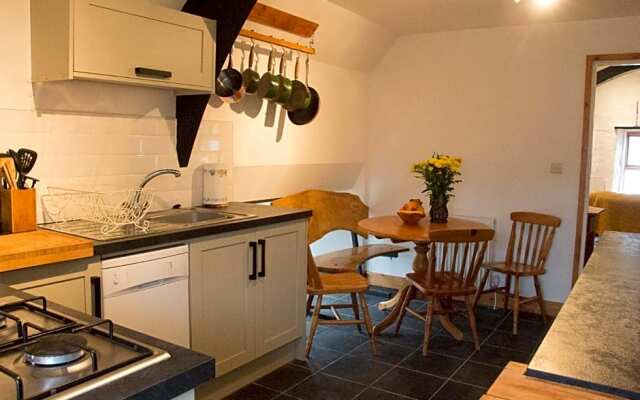 James John Hamilton House and backpacker hostel
