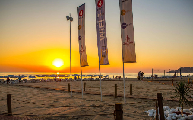Villa Sunflower Hotel
