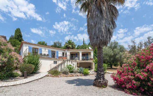 Exquisite Villa in Beaufort With Swimming Pool