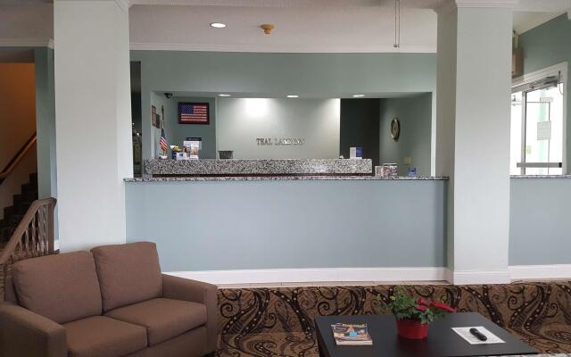 Best Western Teal Lake Inn