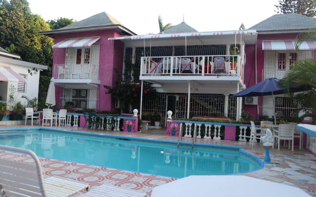 Hibiscus Hostel