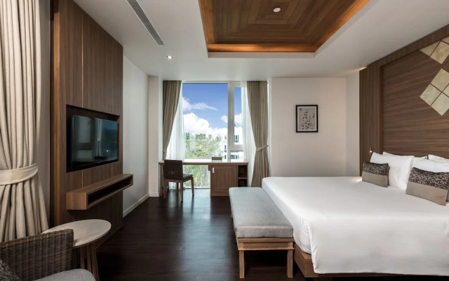 Splash Beach Villa Resort