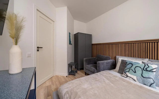 Nomads Dream - Quiet Hideaway - by Innorental
