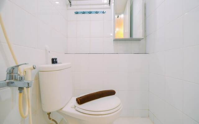 Modern And Homey 2Br At Green Pramuka City Apartment