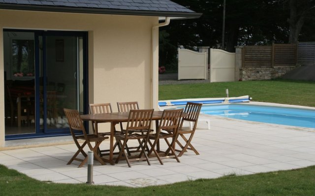 Modern Villa with private pool in Plestin-les-Greves France