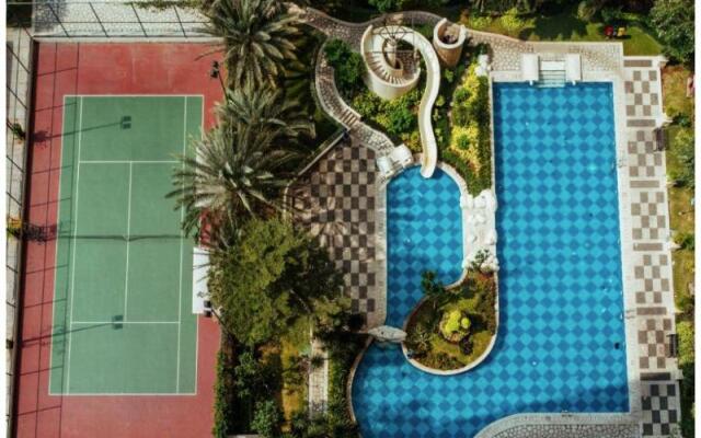 Ravarine Suite Apartment