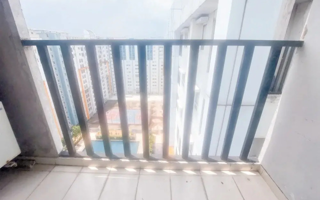Good Deal And Comfy 1Br Apartment At Paramount Skyline