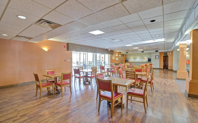 Americas Best Value Inn Laredo