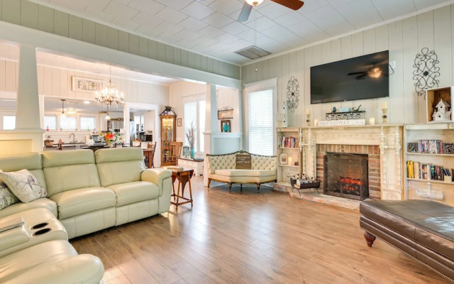 'the Liberty Belle' Home Near Dwtn Brooksville!