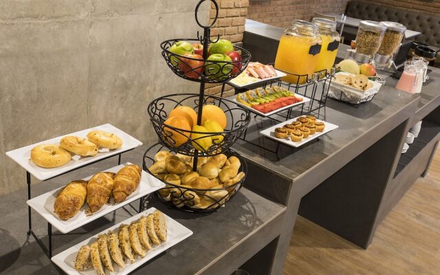 Diagonal Hotel Chipichape